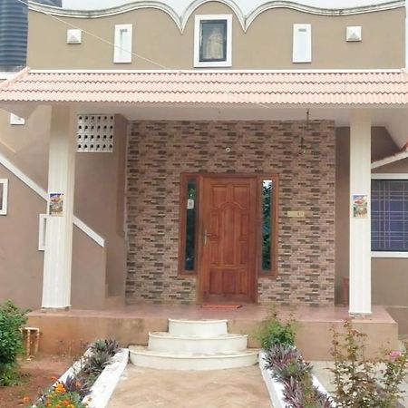 Yelagiri Golden Villa Bagian luar foto
